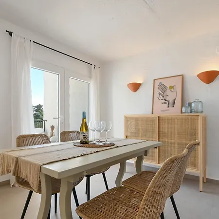 With Seaviews In Moraira * Teulada